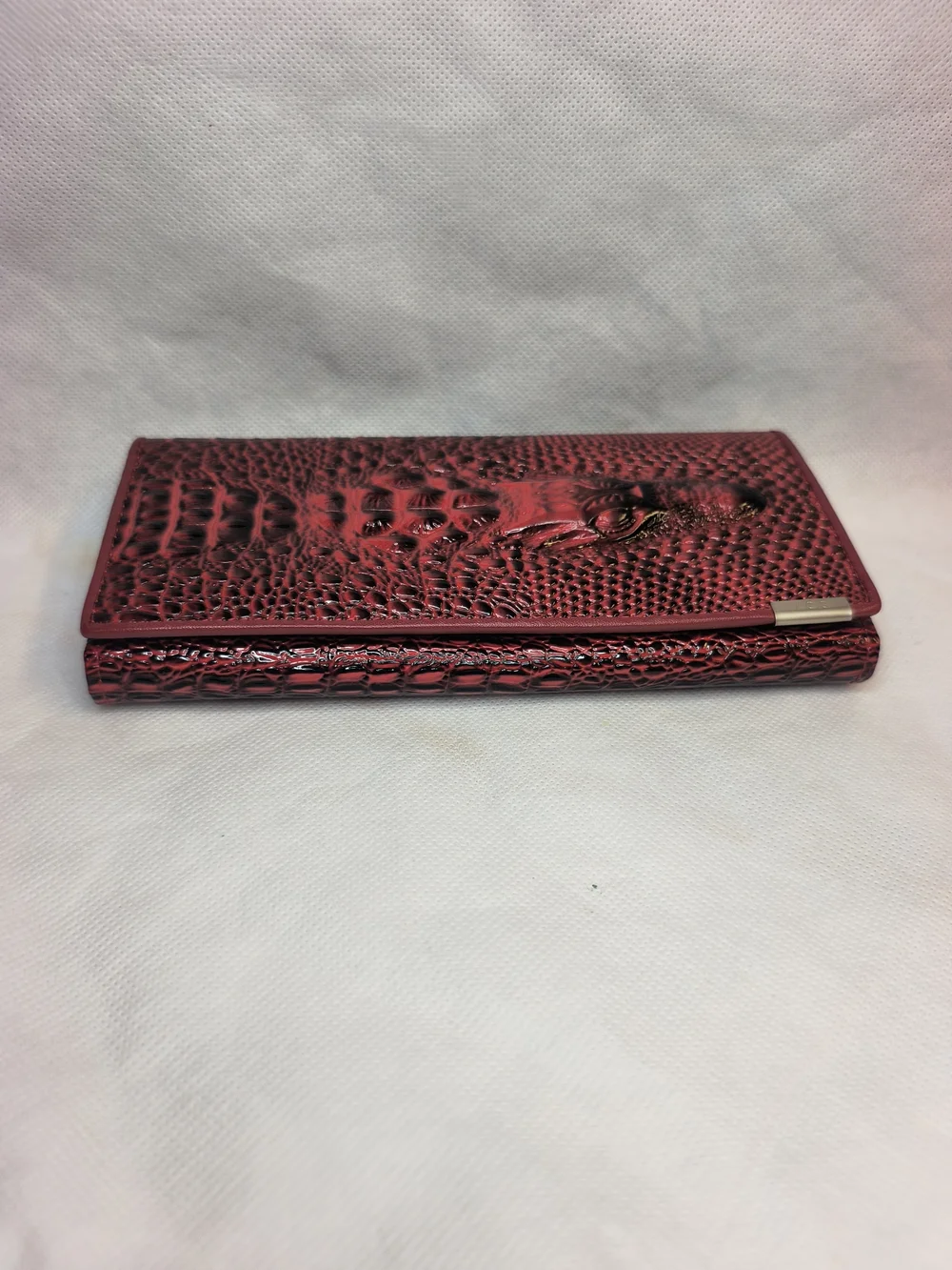 Red Wallet Croc Embossed - Picture 3 of 8